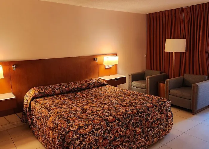 Royal Century Hotel At Lax Inglewood